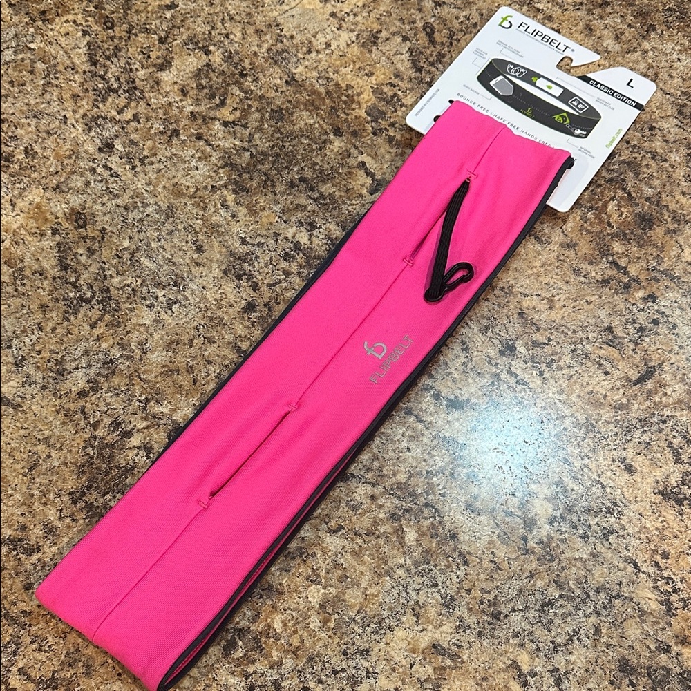 FlipBelt Pink Running Belt size large nwt
